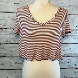 AEROPOSTALE T-Shirt Cropped V Neck w Lettuce Edges White/Burgundy Stripes-Medium